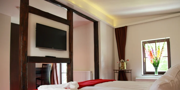 U hotelu zdarma zaparkujete. 