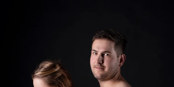 Chcete mít památku na nejkrásnější období? Nechte si profesionálně vyfotit partnerské těhotenské fotky.