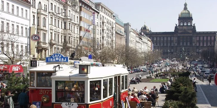Kousek to máte na stanici MHD I.P.Pavlova a odtud pár minut na Václavské náměstí.
