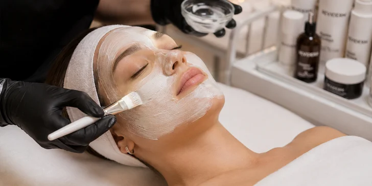 Rozžiarte svoju pleť: Microneedling, BB Glow a Glass Skin ošetrenie