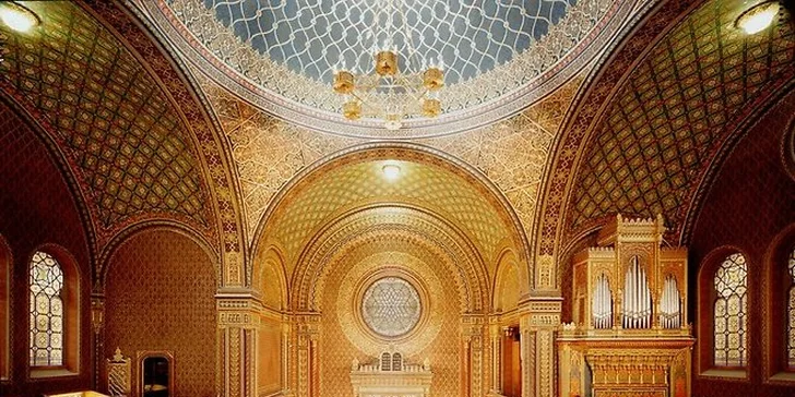 Španělská synagoga má neopakovatelnou atmosféru.