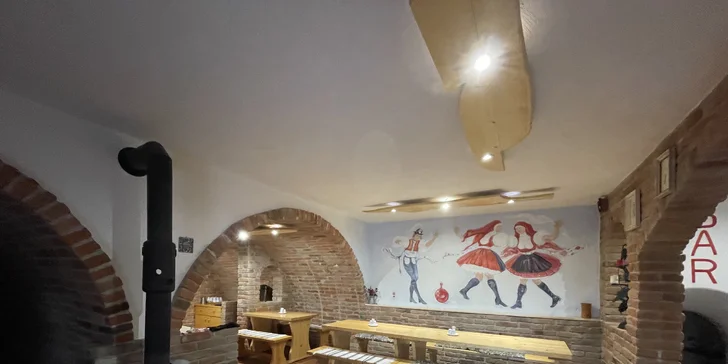 Posezení u ohně si užijete, i když bude venku sychravo