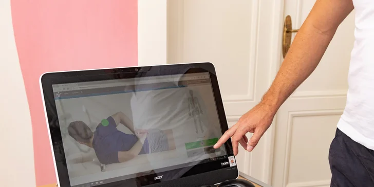 Speciální software zanalyzuje nashromážděná data. Bolest a místo původu bolesti se nemusí shodovat, proto je důležité rozumět původu bolesti a cíleně pracovat na jeho odstranění.