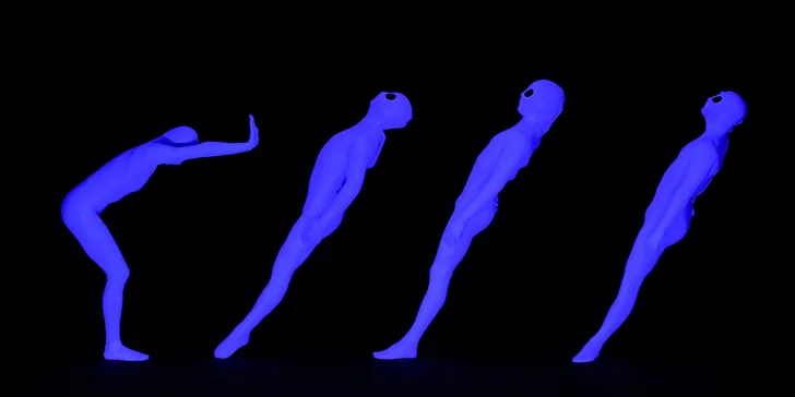 Mystifikace a precizní provedení černodivadelních triků.