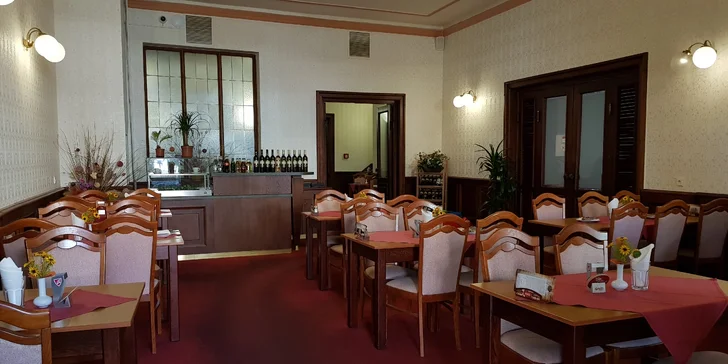 Na každou večeři budete mít kredit v hodnotě 300 Kč/pokoj.