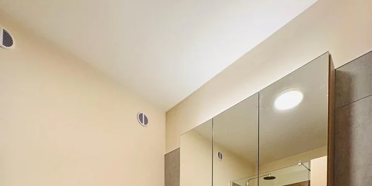 Všetky apartmány disponujú vlastnou kúpeľňou.