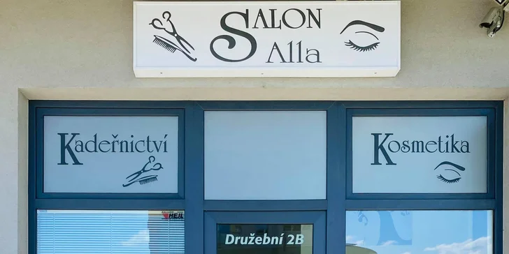 Salon se nachází v blízkosti zastávky U kapličky a voucher můžete využít až do konce října.