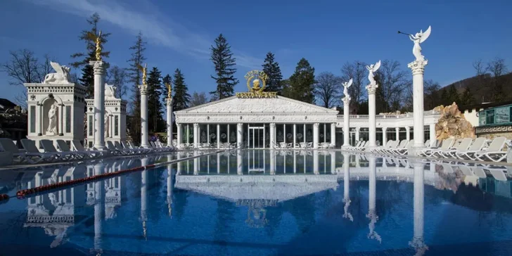 Penzión je len niekoľko krokov od obľúbených kúpeľov Aphrodite!