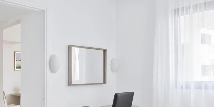 Každý apartmán disponuje kuchyňským koutem, klimatizací a sociálním zázemím.