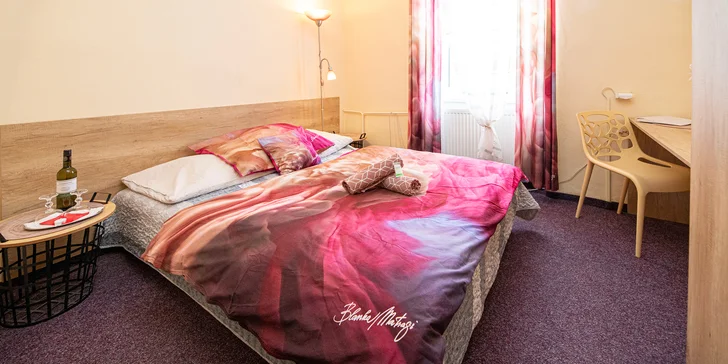 Relax v Janských Lázňach: raňajky, relaxačný program aj vstup do aquacentra