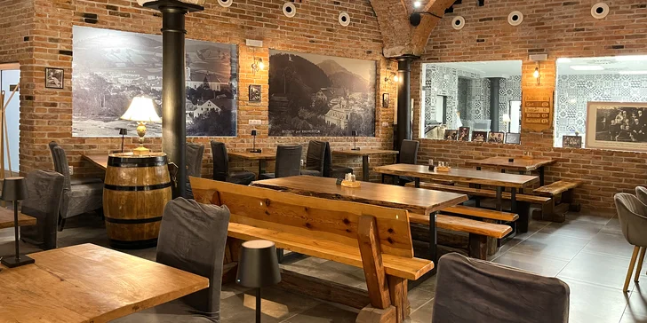 Po relaxaci vás čeká oběd nebo večeře. Dáte si pečené koleno nebo dostanete hodnotový voucher a vyberete si z menu sami.