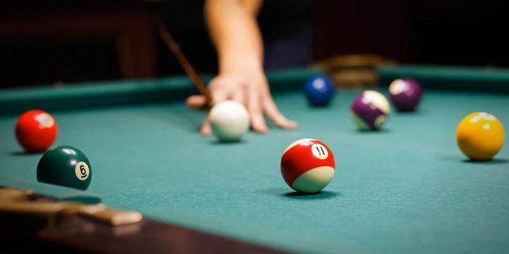 Pool billiard čeká jen na vás: 1 nebo 2 hod. hry v Billiard centru Kolbenka