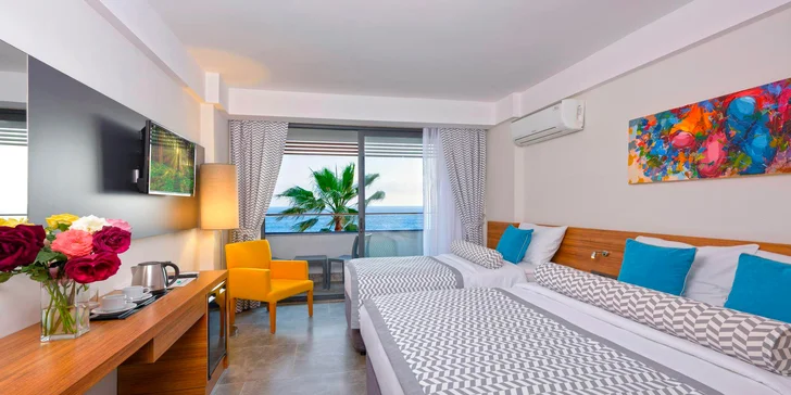 Tento stylový, komornější hotel se nachází na samém okraji proslulé Kleopatřiny pláže v Alanyi. 