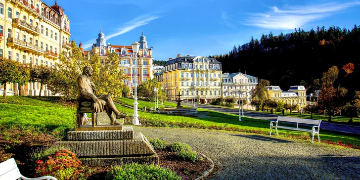 Navštívte slávne kúpeľné mesto Karlove Vary.