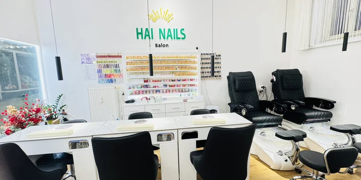 Salon najdete na Karlově náměstí.