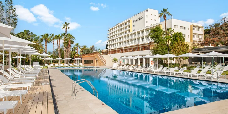Dovolenka v Španielsku: pobyt v 4* hoteli Meliá Lloret de Mar na Costa Brava vrátane stravy a bazéna