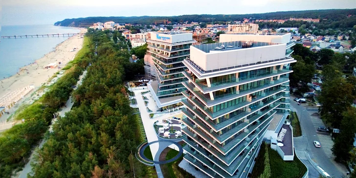 Spa resort pri Balte: raňajky, 5 druhov sáun, vyhriate bazény aj jacuzzi, až 2 deti zdarma