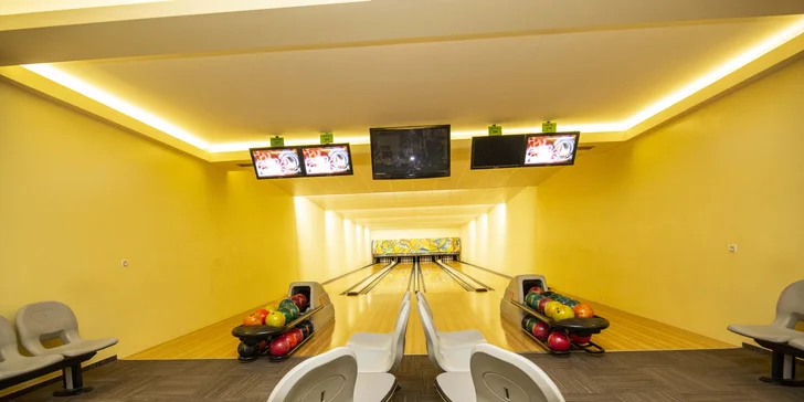 Bowling si zahrajete na jedné ze 4 profesionálních drah.