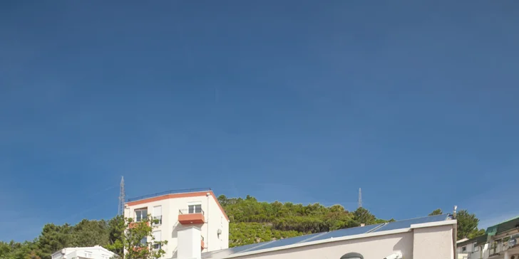 Vaším obľúbeným miestom na relax sa stane strešná oáza s bazénom.