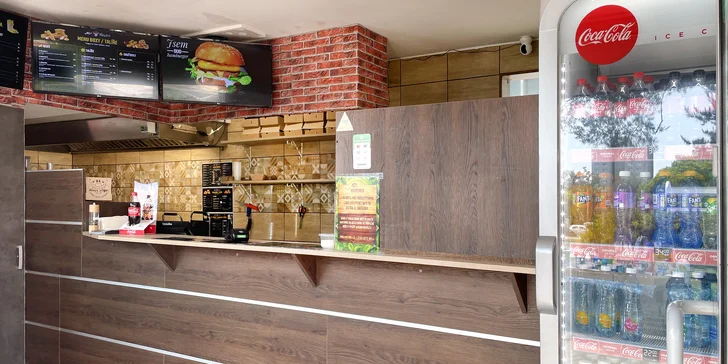 Bistro najdete na náměstí Antonie Bejdové.