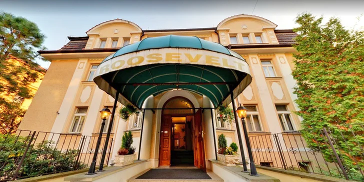 Hotel Roosevelt je jen pár minut od centra města, přesto tam ale budete mít klid.