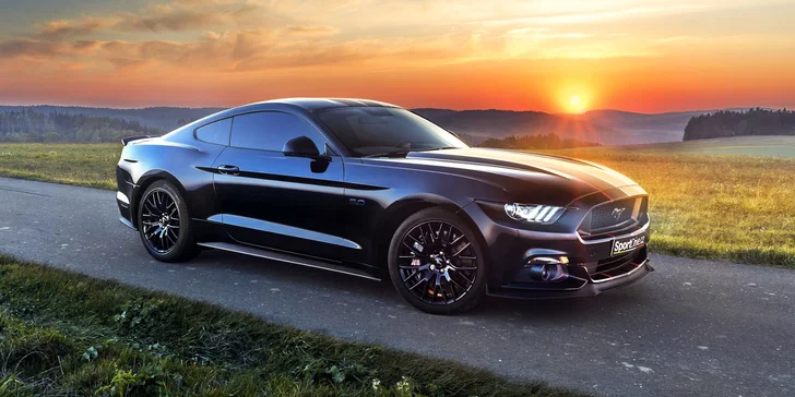 Jazda snov: 15–60 minút za volantom peckového Fordu Mustang GT