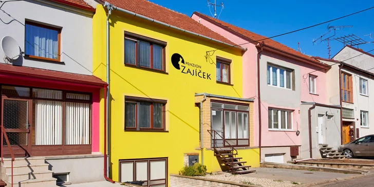 Rodinný penzión v obci Zaječí: pobyt s raňajkami, prehliadkou kostola aj wellness na izbe