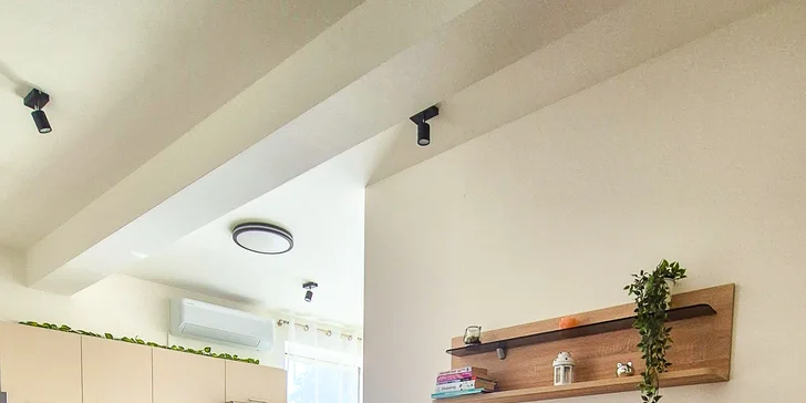 Súčasťou je vždy útulná spálňa a obývacia časť, z ktorej vstúpite na lodžiu. 