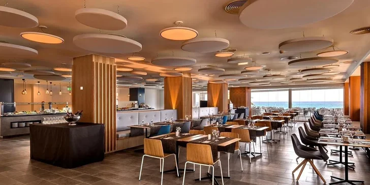 Zvolit můžete pobyt s polopenzí nebo verzi All inclusive Select. 