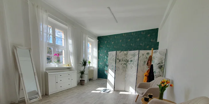 Kosmetička pracuje s českou přírodní kosmetikou Nobilis Tilia.