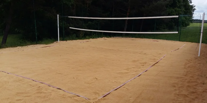 Hřiště s hřejivým pískem už čeká, až předvedete svůj matchball.