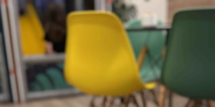 Vy si dopřejte chvíli klidu u šálku kávy nebo sklenky domácí limonády.