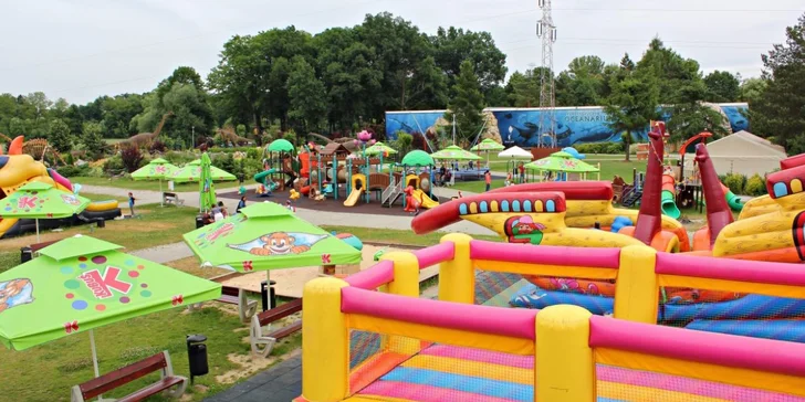 Nejmenší návštěvníci budou řádit na trampolínách a ve skákacích hradech.