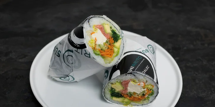 Chcete něco menšího, třeba i ideálního na rychlý oběd do ruky? V nabídce najdete také originální sushi burrito.