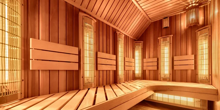 Je tu finská sauna, infrasauna a parní lázeň.