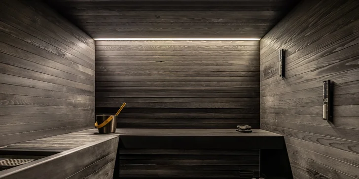 Wellness balíček se županem, pantoflemi a ručníky už na vás bude čekat na pokoji.