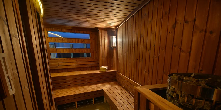 Společná sauna je otevřená od 15 do 22 hodin.
