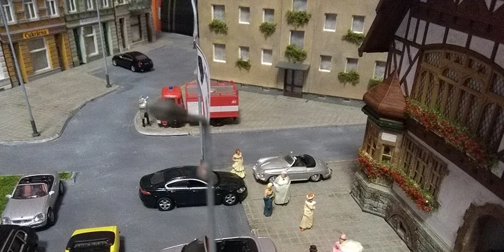 Vstupenka vám platí celý den - můžete kdykoliv odejít a zase přijít.