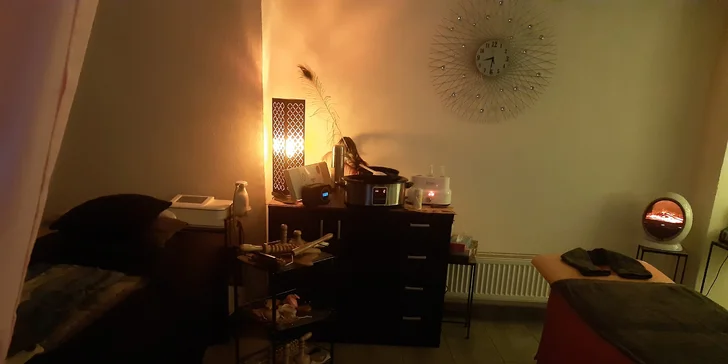 Zatímco se necháte unášet léčivými doteky, pocítíte úlevu od napětí a stresu, ale i uvolnění svalů a oživení unavené mysli.