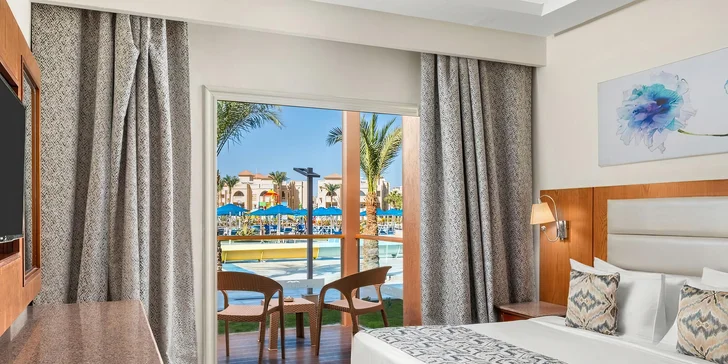Zabydlíte se ve 4* hotelu Pickalbatros Aqua Park Resort. 