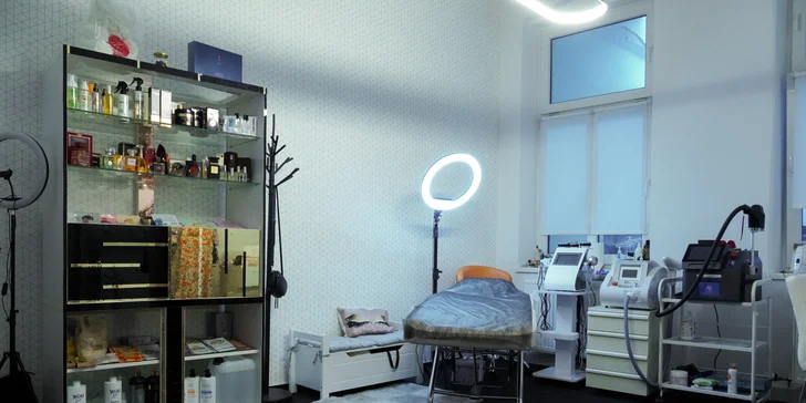Salón v centre mesta ponúka moderné a čisté prostredie, ktoré spĺňa najvyššie hygienické nároky.