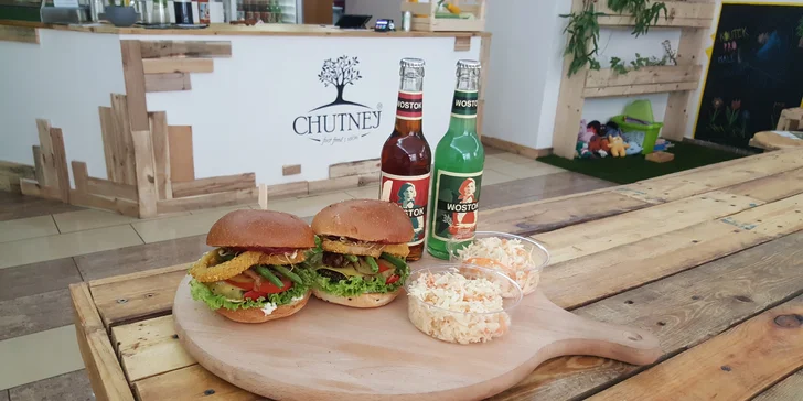 Za příplatek 20 Kč vám burger připraví i v bezlepkové variantě.