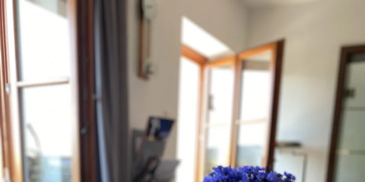 V rámci jedné varianty máte v ceně jednu snídani s donáškou až do postele. Nebo posnídáte venku? Upravit
