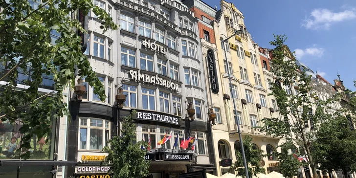 5hvězdičkový hotel v historickém centru Prahy vás ubytuje v elegantně zařízených pokojích.