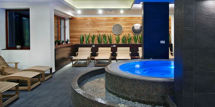 Pobyt v lázeňském městě s neomezeným wellness, polopenzí a vstupem do termálů, 2 děti zdarma