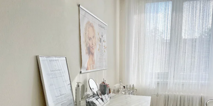 Ošetření Microneedling je ideální pro ty, které trápí jizvičky po akné nebo neštovicích.