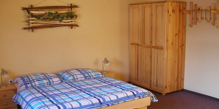 Skipension Jasná nabízí k ubytování 4 studia, do každého se vejdou 4 osoby.