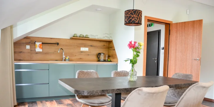 Všetky apartmány si vybavené kuchynským kútom.