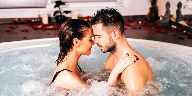 Romantický pobyt u obory Hvězda s privátní vířivkou a lahví Prosecca