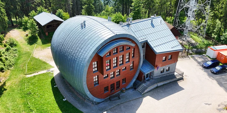 Pobyt v hotelu Obří sud v Jizerských horách se snídaní i atrakcemi